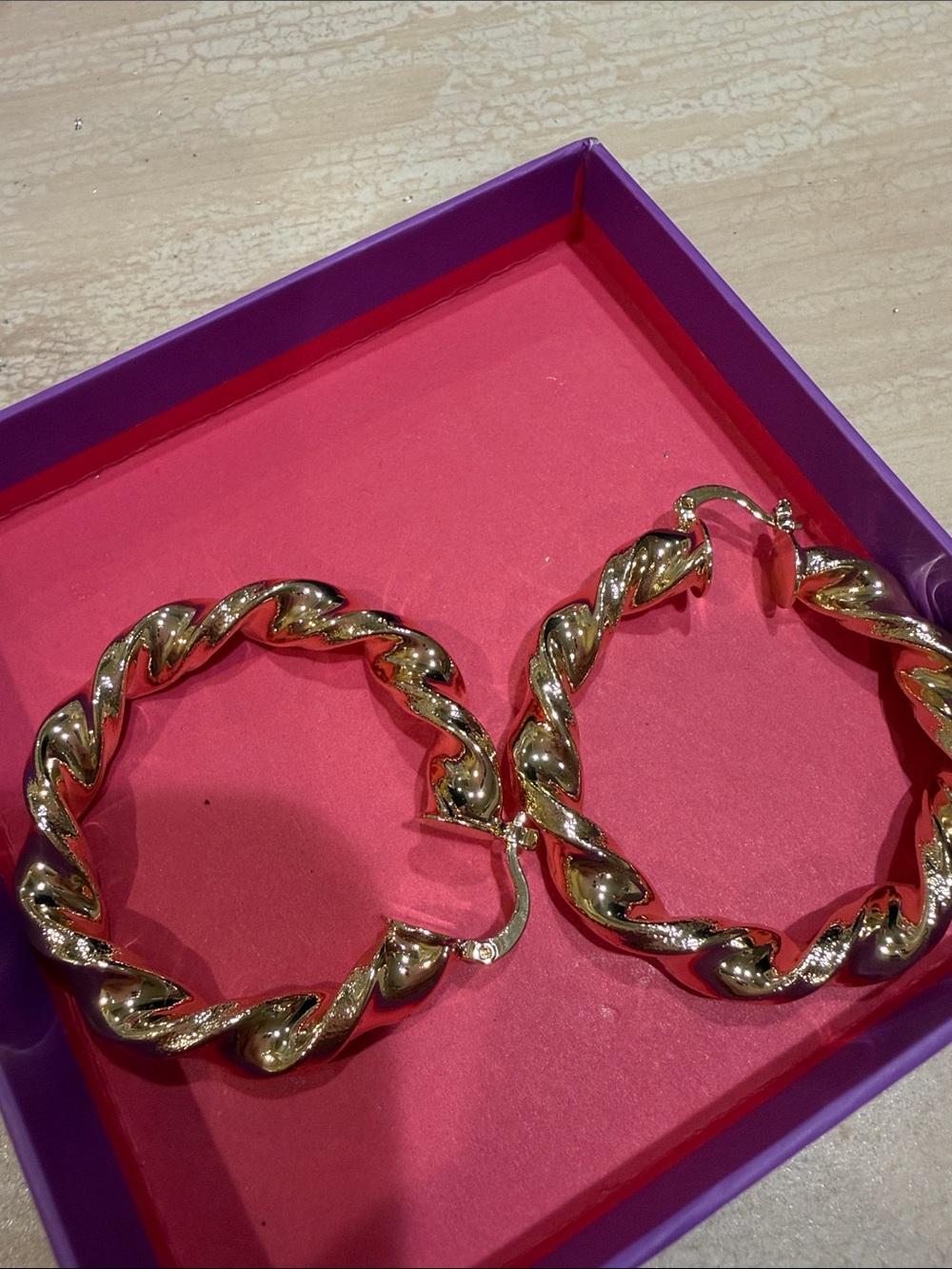 Elegant Gold Twisted Hoop Earrings - Women Jewelry